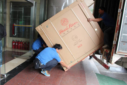 夏县钢琴贵重工艺品无忧运